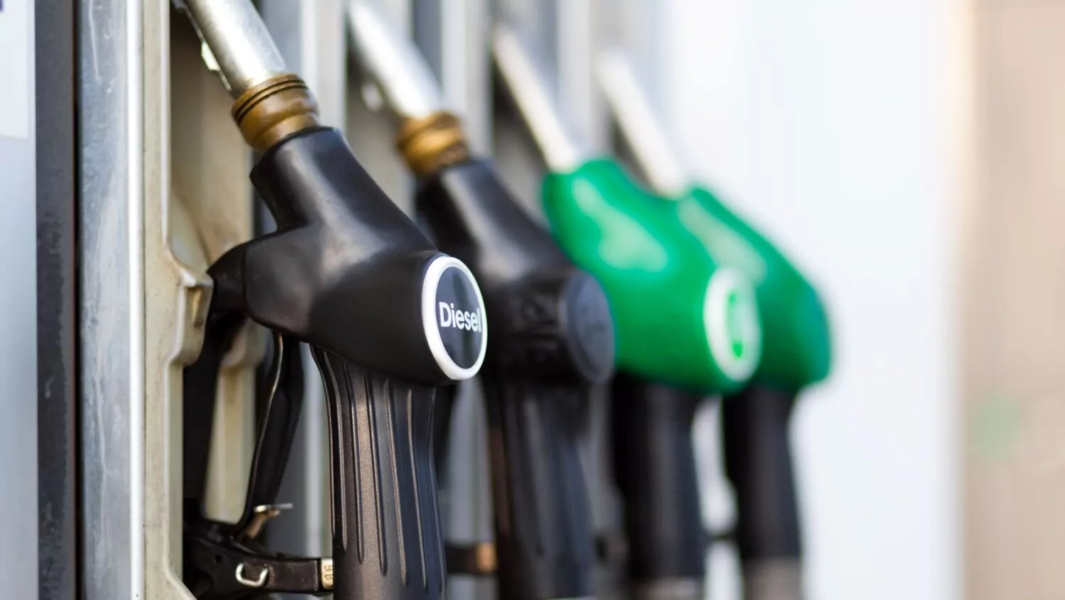Diesel S10 Recua 1,5% em Maio: Alívio nos Custos de Frete para o Agronegócio